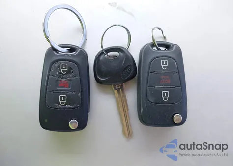 2012 Kia Soul z USA, uszkodzony, nr VIN KNDJT2A53C7464171